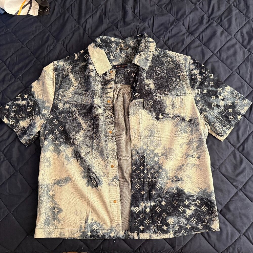 Louis Vuitton Monogram Bandana Short-Sleeved Denim Shirt Indigo/White